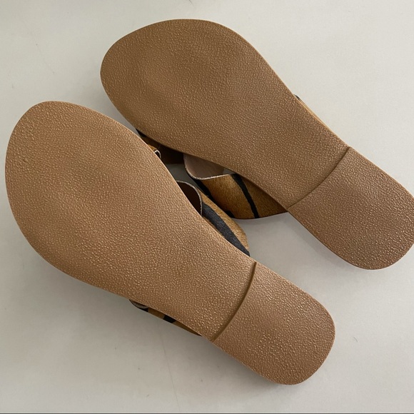 Black and brown Tiger striped slip on flat sandal - Picture 4 of 6